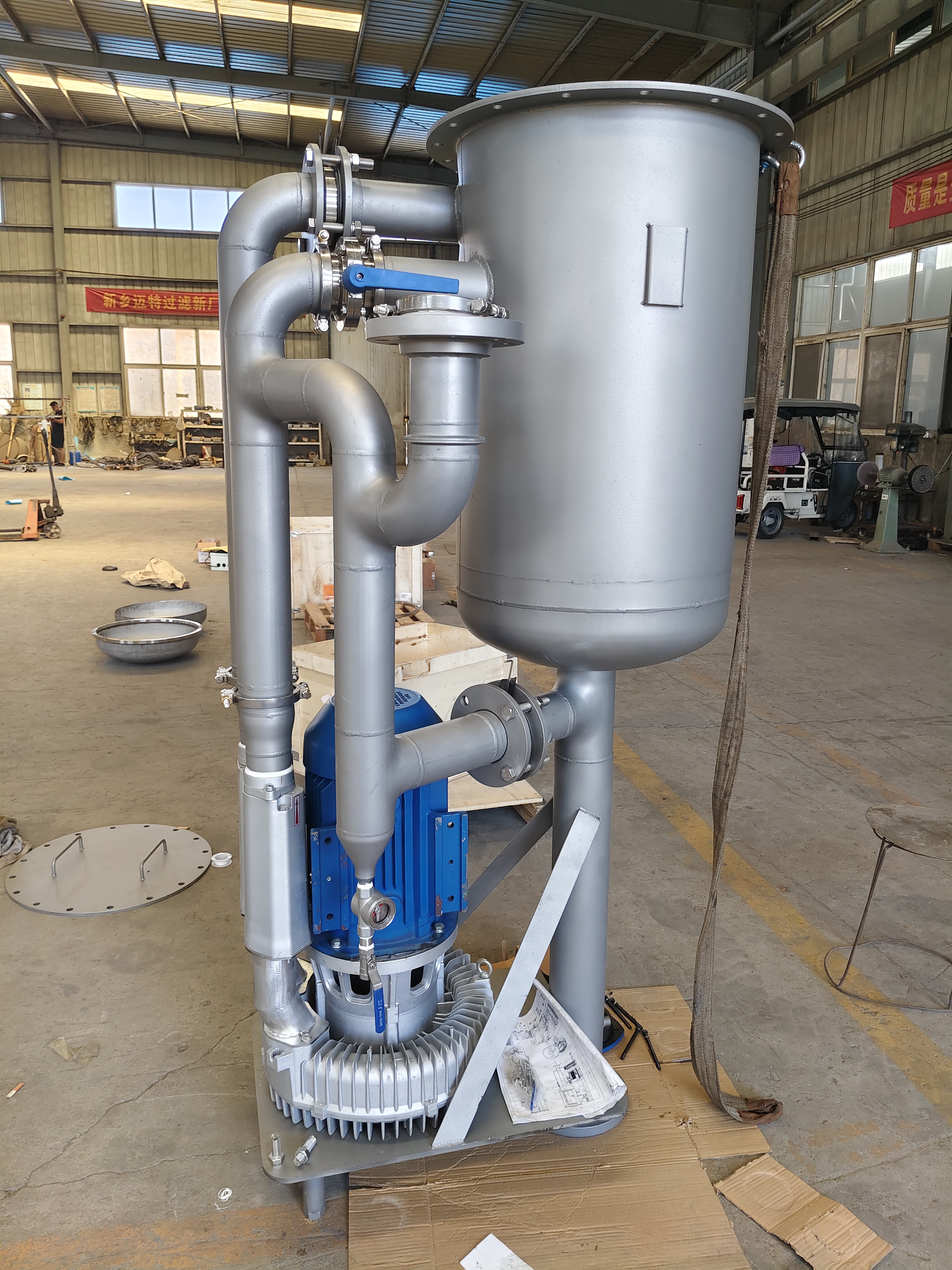 5.5kw防爆式油霧分離，500方風(fēng)機(jī)油霧分離器發(fā)貨送客戶手中，